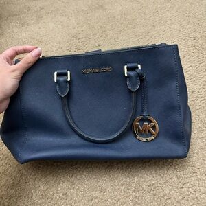 Michael Kors - Medium Saffiano Leather crossbody Bag - Navy blue leather